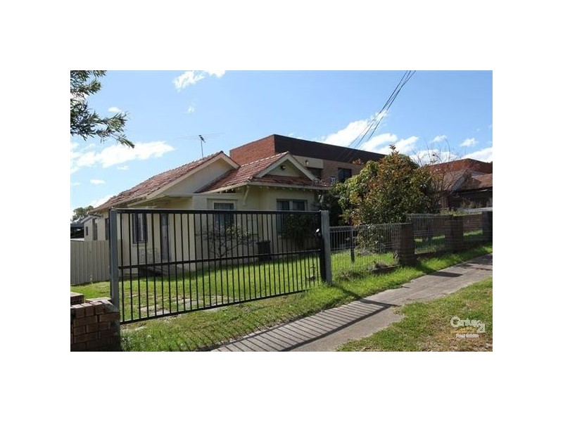 39 Hugh Street, Belmore NSW 2192