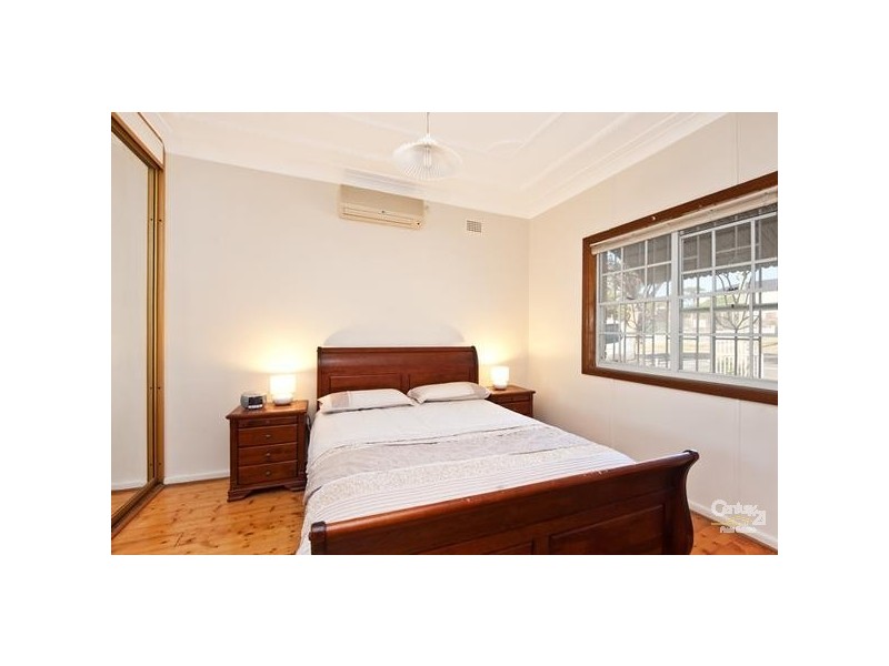 202 Patrick Street, Hurstville NSW 2220
