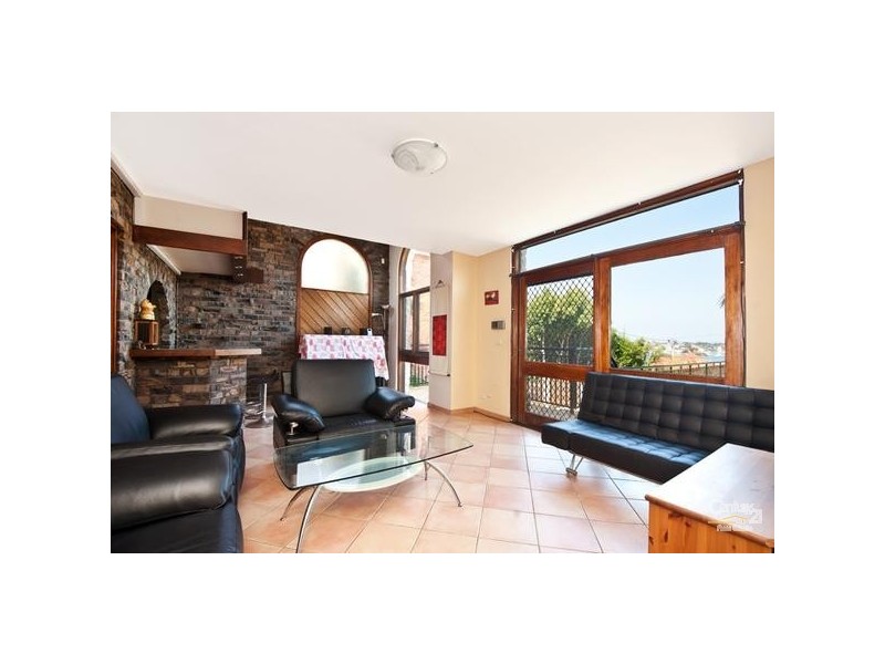 37 Benwerrin Avenue, Carss Park NSW 2221