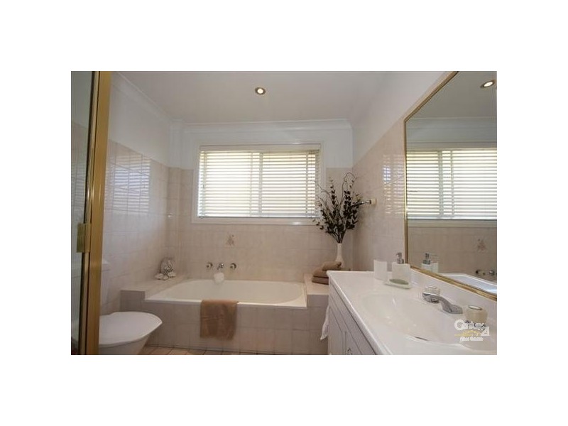 2/102 Cambridge Street, Penshurst NSW 2222