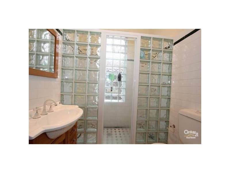 21 Clevedon Road, Hurstville NSW 2220