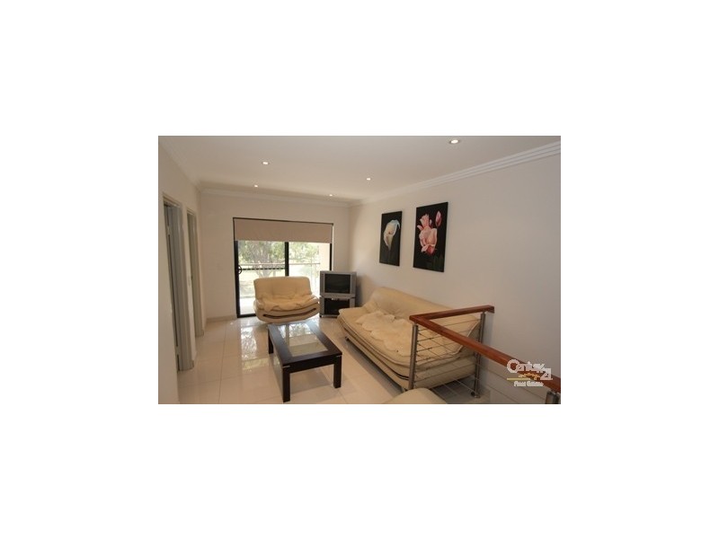 1 lawrence Street, Peakhurst NSW 2210