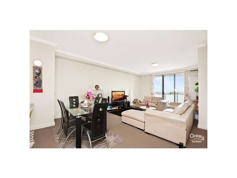 32/30 Woniora Road, Hurstville NSW 2220