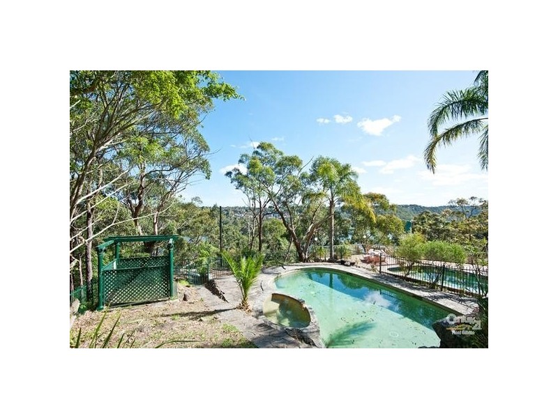 33a Woodlands Avenue, Lugarno NSW 2210