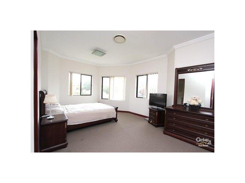 65 Wright St, Hurstville NSW 2220