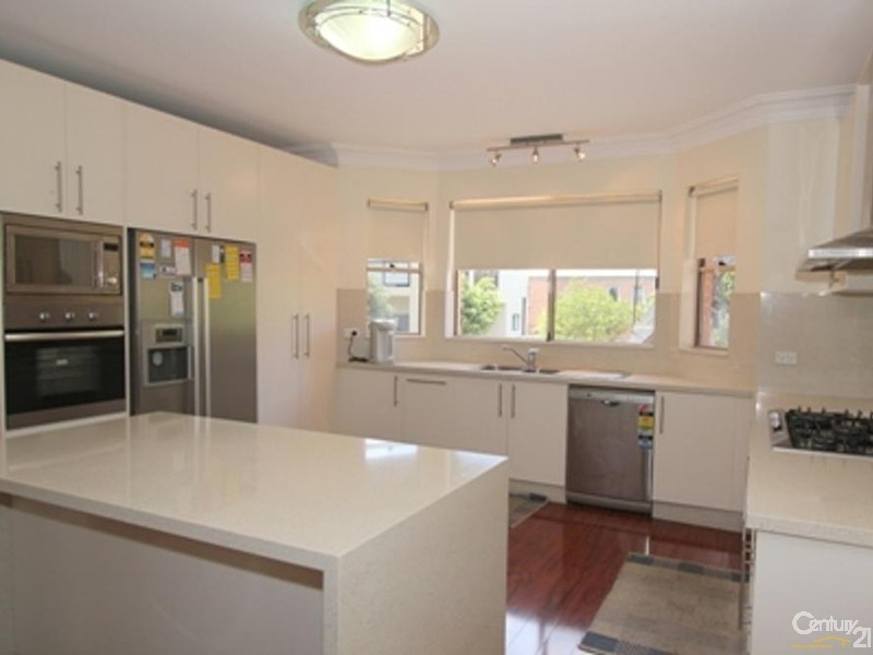 106 Dora Street, Hurstville NSW 2220