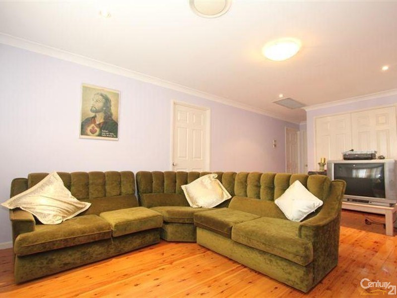 284 King Georges Road, Roselands NSW 2196