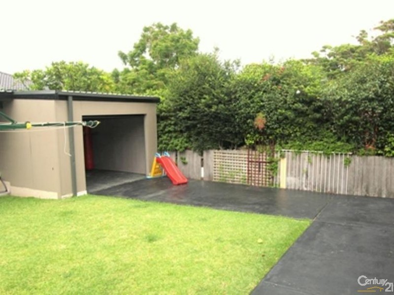 5  Kinsel Avenue, Kingsgrove NSW 2208