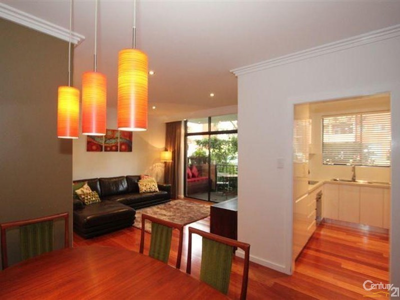 2/17 Woids Avenue, Hurstville NSW 2220