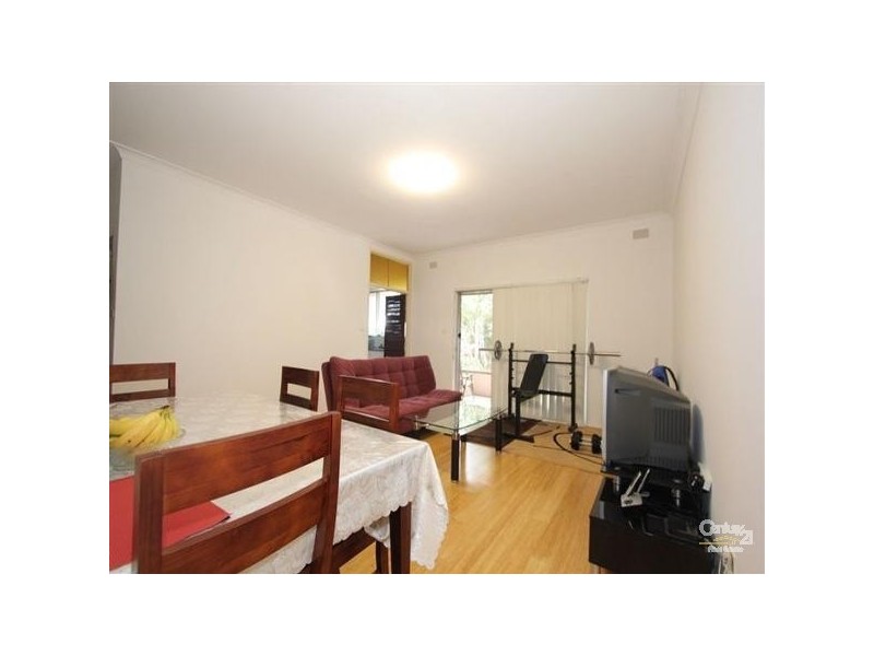 9/42 St Georges Pde, Hurstville NSW 2220