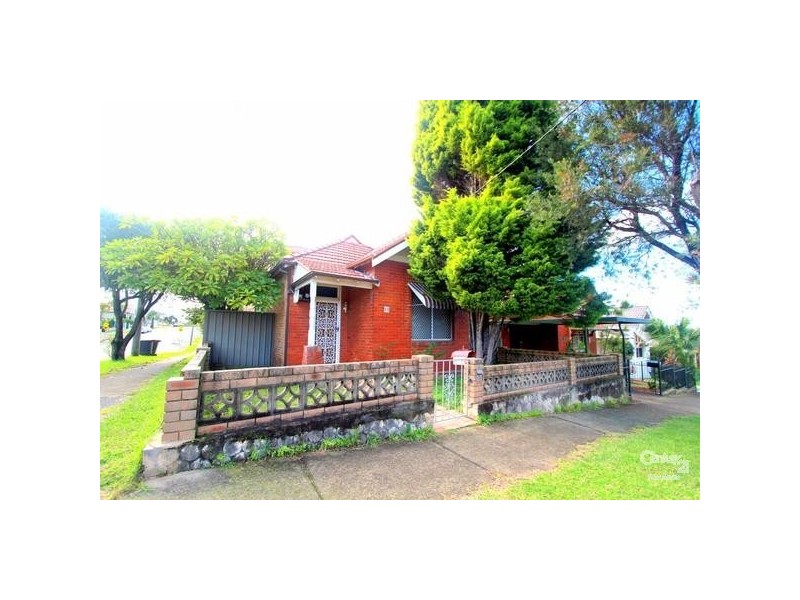 90 Fleet Street, Carlton NSW 2218