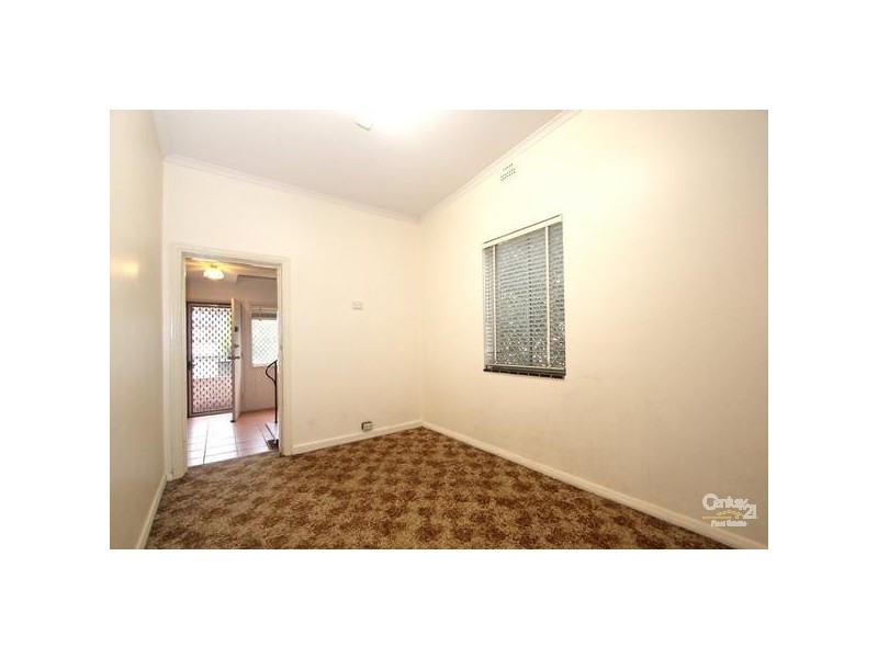 90 Fleet Street, Carlton NSW 2218