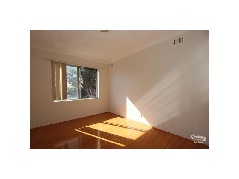 4/113 Evaline Street, Campsie NSW 2194