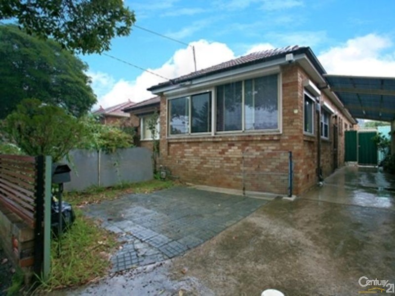 14 Edgbaston Road, Beverly Hills NSW 2209