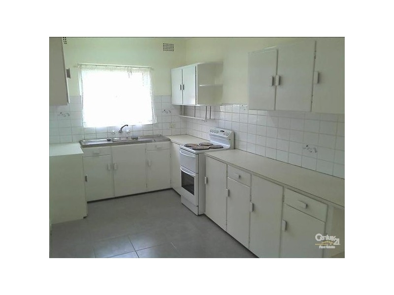 14 Thomas street, Hurstville NSW 2220