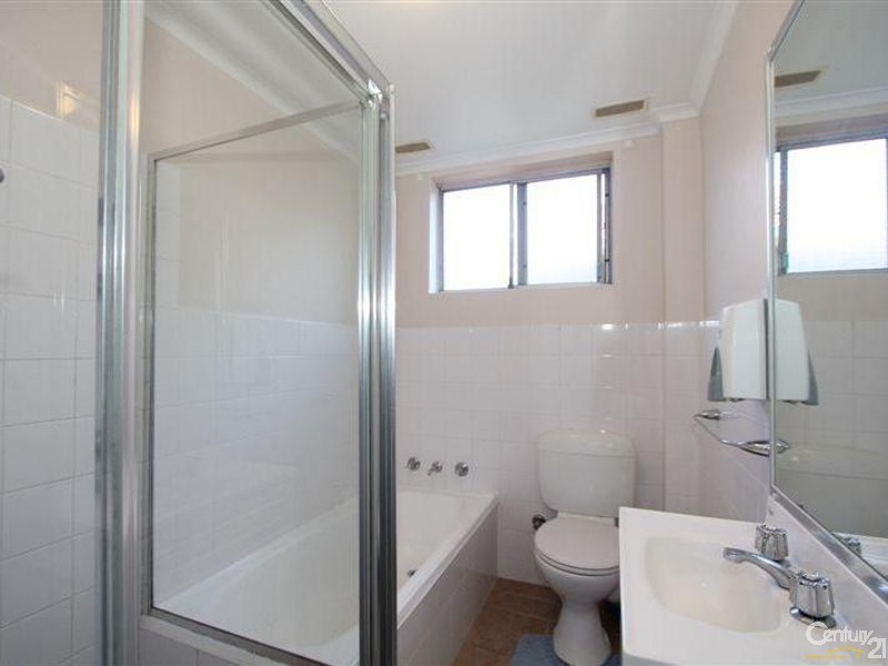 9/42 The Avenue, Hurstville NSW 2220