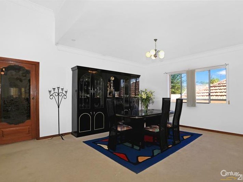 5 Louis Terrace, Hurstville NSW 2220