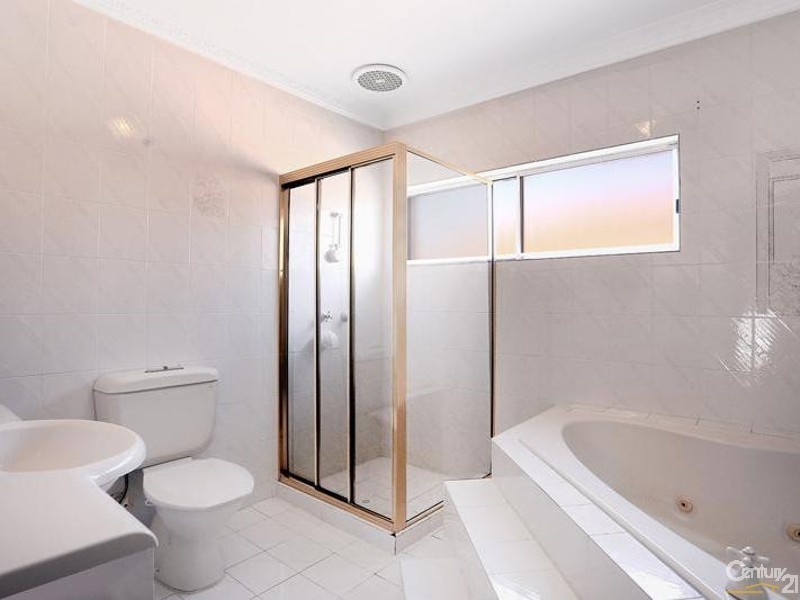 5 Louis Terrace, Hurstville NSW 2220