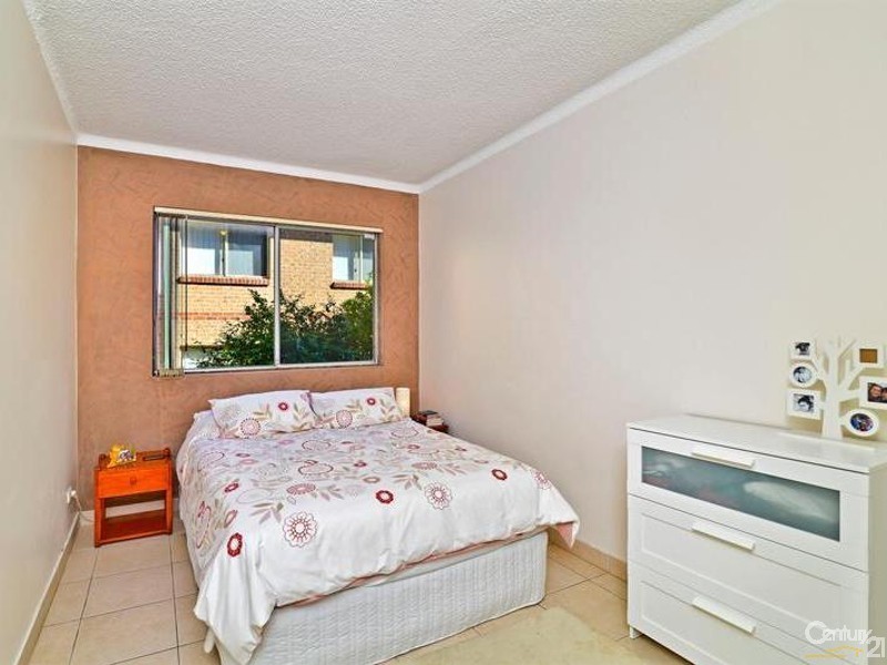 2/17 Oriental Street, Bexley NSW 2207