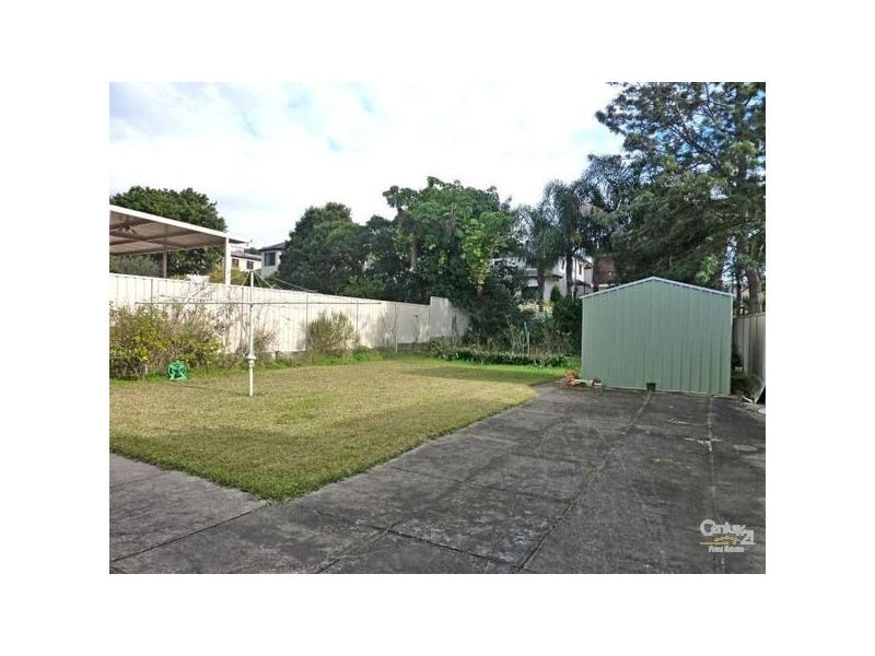 118 Moore Street, Hurstville NSW 2220