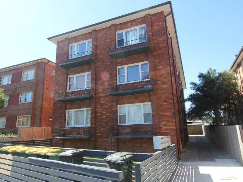 2/63 Albert Cres, Burwood NSW 2134