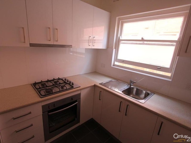 2/63 Albert Cres, Burwood NSW 2134