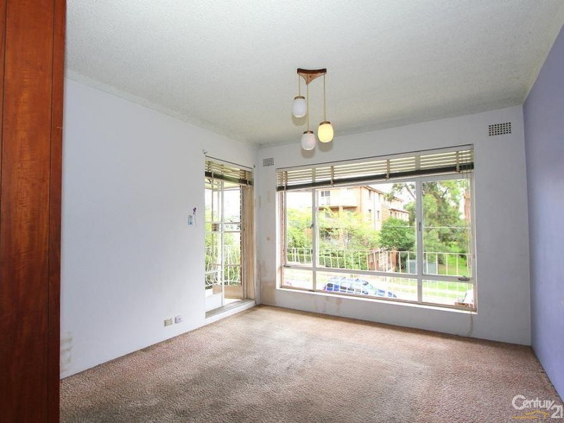 11/79  Queens Road, Hurstville NSW 2220