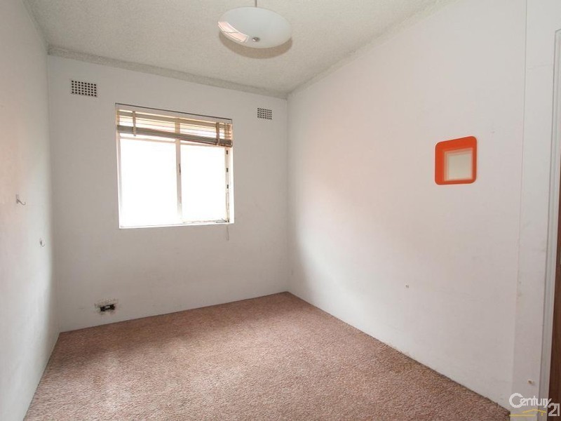 11/79  Queens Road, Hurstville NSW 2220