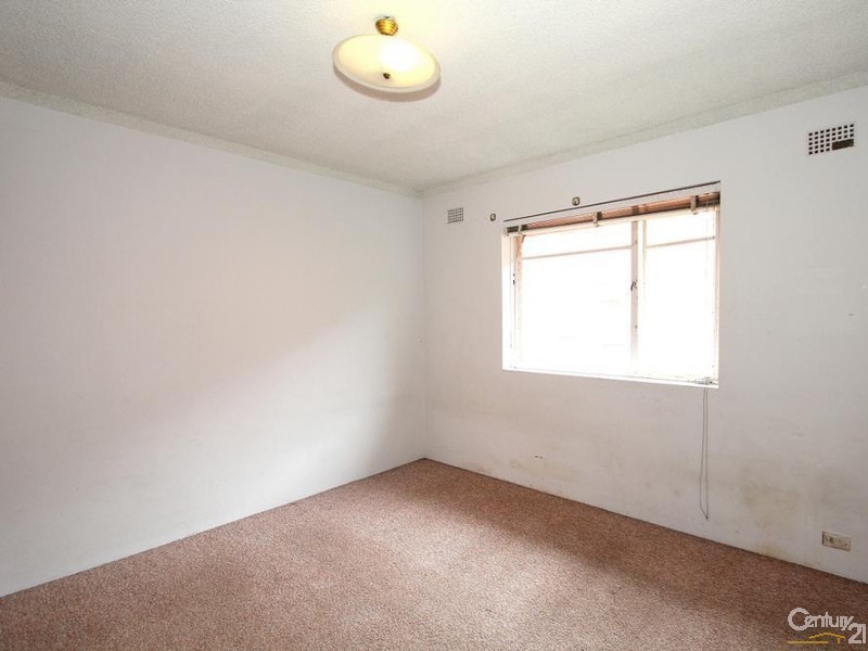 11/79  Queens Road, Hurstville NSW 2220