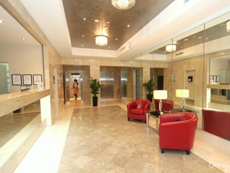 28/8 Dixon Street, Sydney NSW 2000