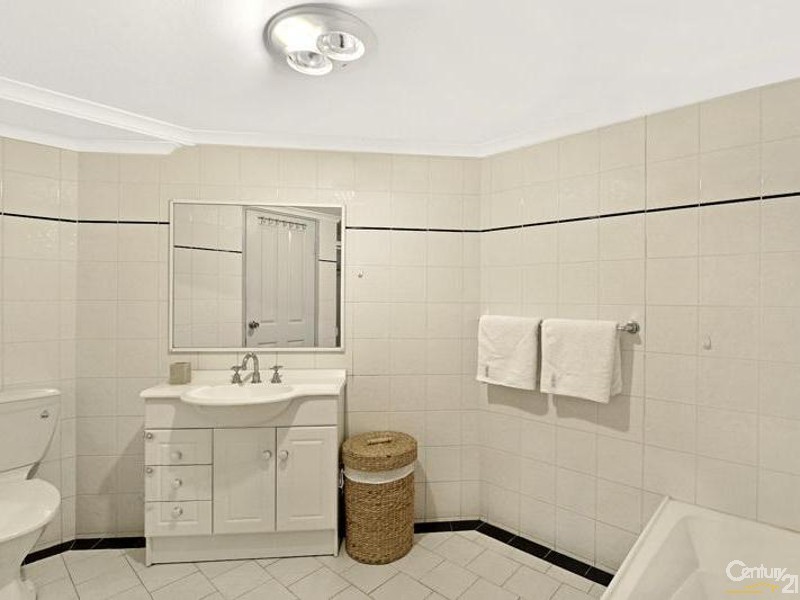 12/8-12 Bond Street, Hurstville NSW 2220