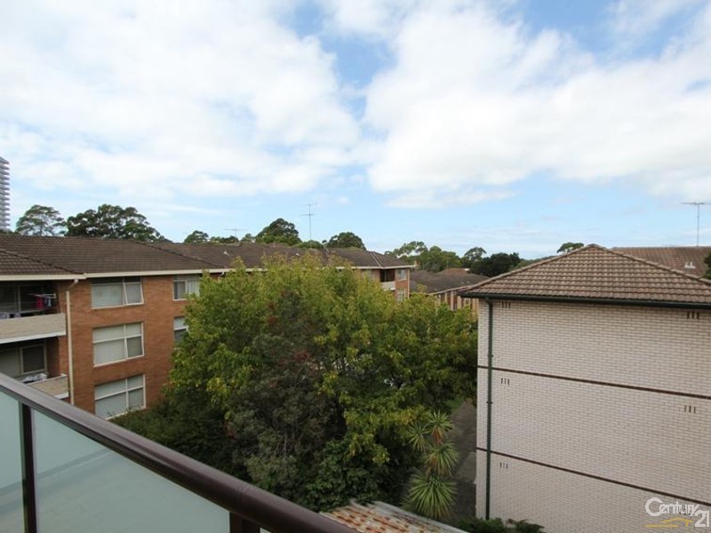 9/6-8 St. Georges Parade, Hurstville NSW 2220