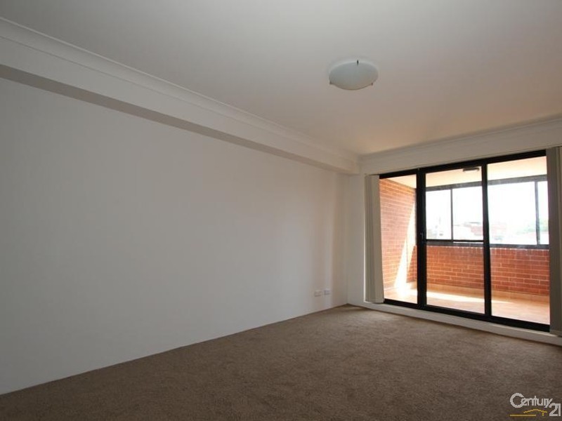 15/15-19 Treacy Street, Hurstville NSW 2220