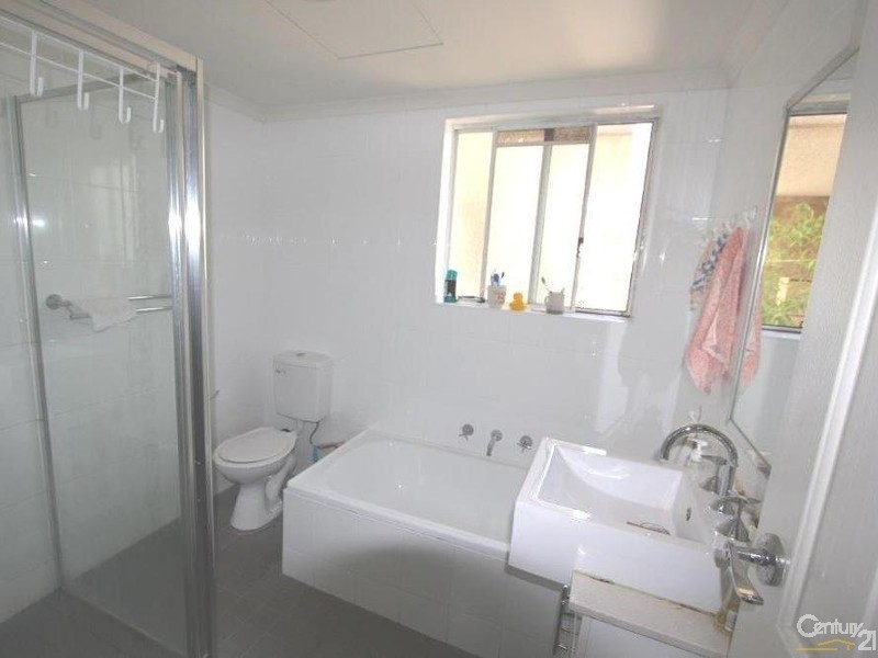 12/21 Gloucester Road, Hurstville NSW 2220