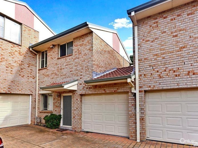 2/94 Woniora Road, Hurstville NSW 2220