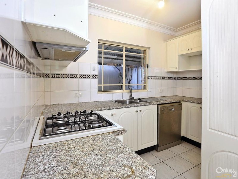 2/94 Woniora Road, Hurstville NSW 2220