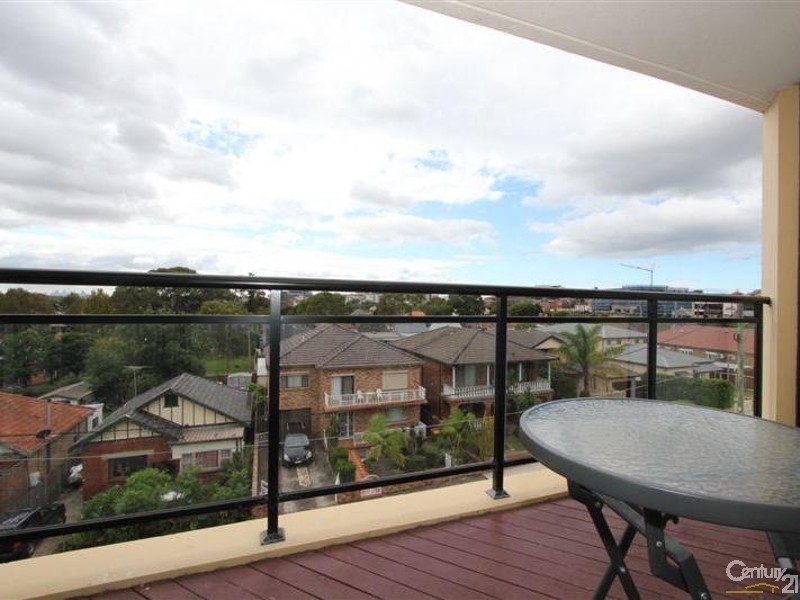 1/2 Willison Road, Carlton NSW 2218