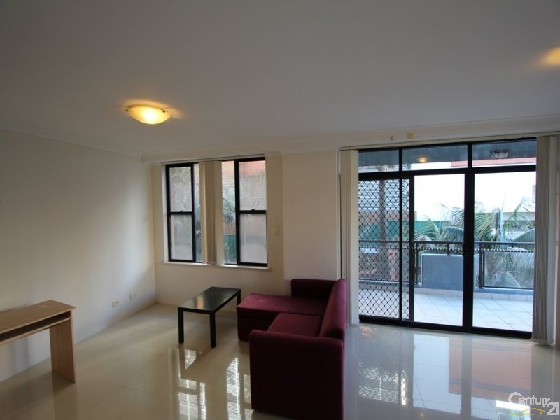 24/6-12  Carrington Ave, Hurstville NSW 2220