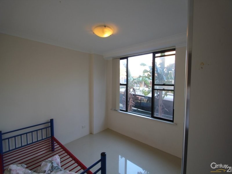 24/6-12  Carrington Ave, Hurstville NSW 2220