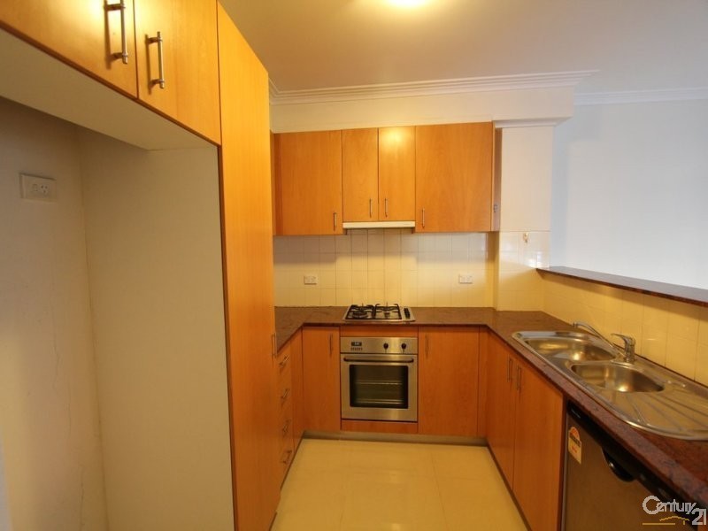 24/6-12  Carrington Ave, Hurstville NSW 2220