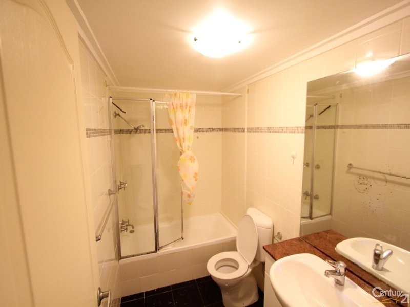 24/6-12  Carrington Ave, Hurstville NSW 2220