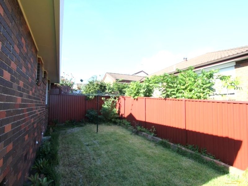 3/79 Gloucester Road, Hurstville NSW 2220