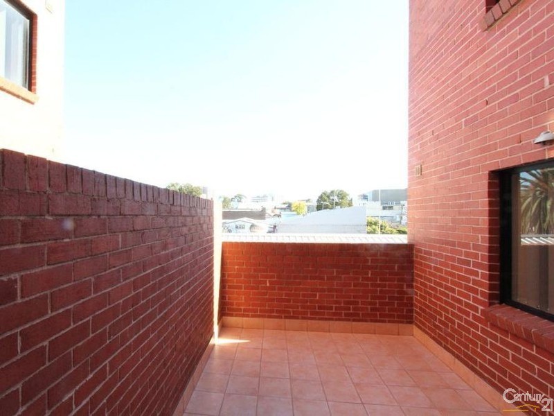 3/15-19  Treacy Street, Hurstville NSW 2220