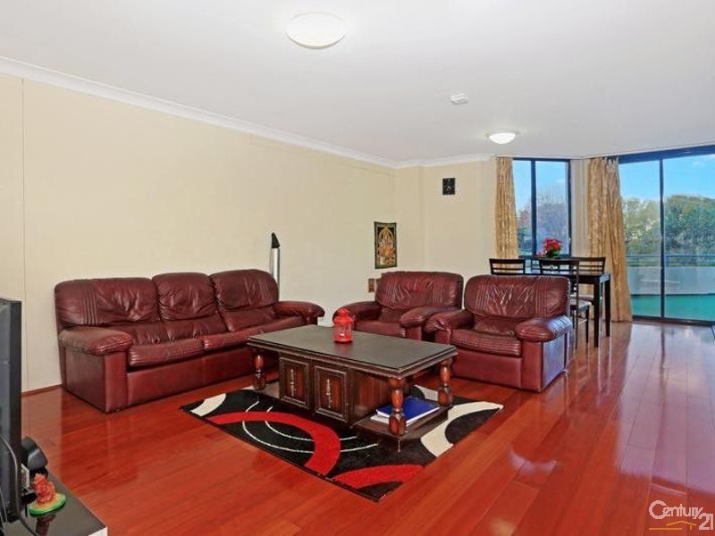 2/1-5a The Avenue, Hurstville NSW 2220