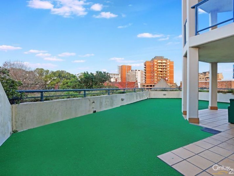 2/1-5a The Avenue, Hurstville NSW 2220