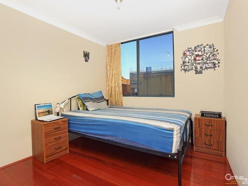 2/1-5a The Avenue, Hurstville NSW 2220