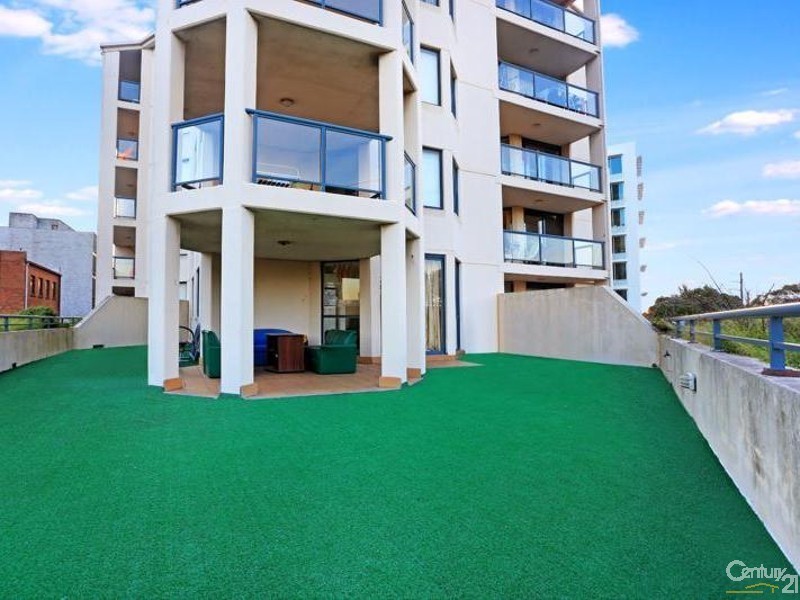 2/1-5a The Avenue, Hurstville NSW 2220