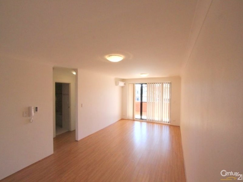 9/15-19 Treacy street, Hurstville NSW 2220