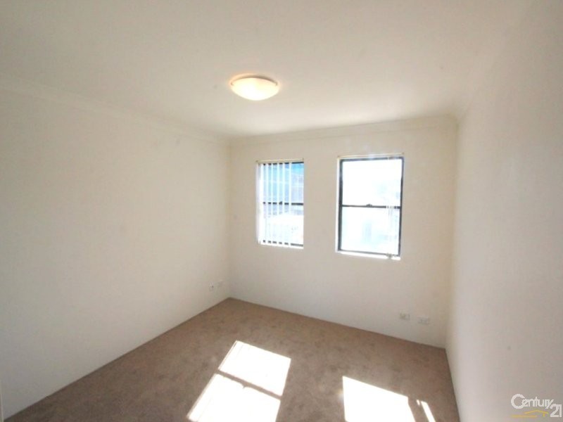 9/15-19 Treacy street, Hurstville NSW 2220