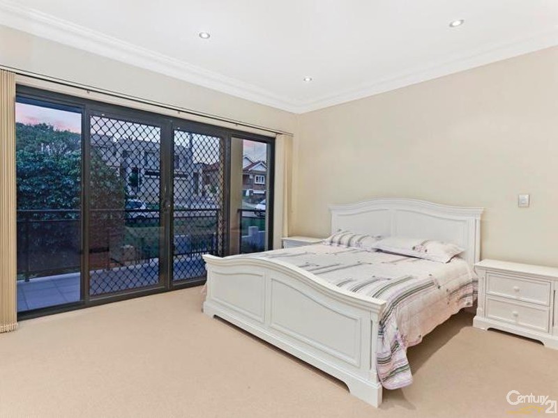 73b St Georges Pde, Hurstville NSW 2220